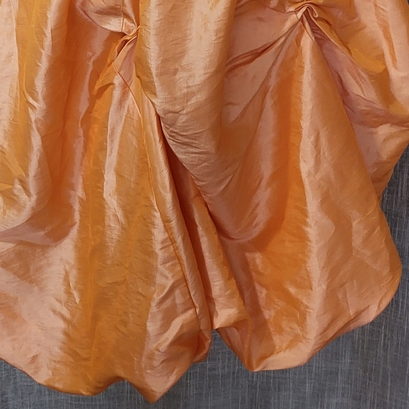 🎃ORANGE STRAPLESS RUFFLE PROM, HOMECOMING DRESS 90s does 50s Halloween - Picture 4 of 16